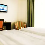 ホテル Der Seebacherhof 3*