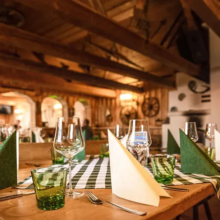 Der Seebacherhof Отель Тауплиц